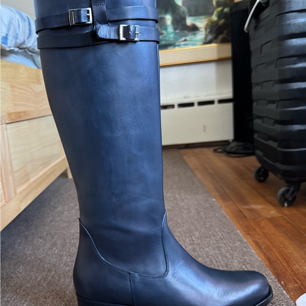 Girotti Women’s Heeled Boots in Blue